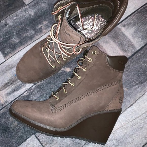 Timberland Cocoa Brown Leather Wedge Booties Size 6 $180 - Picture 2 of 6